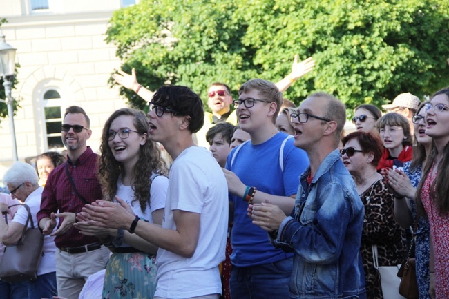 Zespół niemaGOtu z koncertem w Radomiu