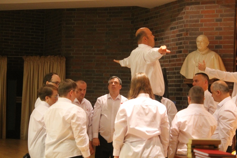 Legnica. "Faustynka" z wystawą na 30-lecie