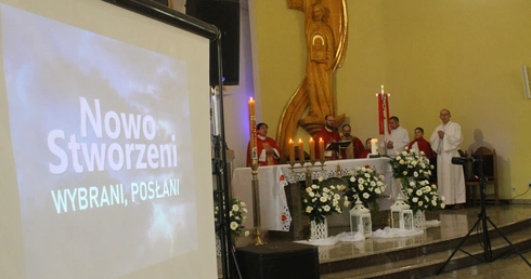 Legnica. Uwielbienie z "Matulą"