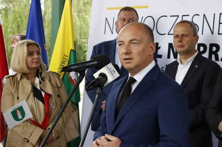 Pierwszy przejazd szynobusem z Wrocławia do Sobótki