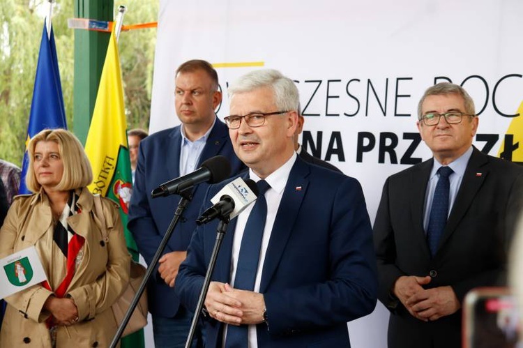 Pierwszy przejazd szynobusem z Wrocławia do Sobótki