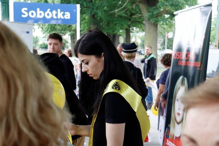 Pierwszy przejazd szynobusem z Wrocławia do Sobótki