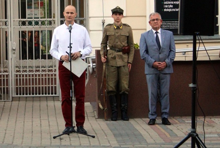 Mława. Rekonstrukcja rozbicia aresztu PUBP