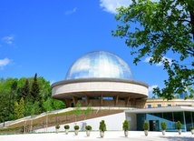 Chorzów. W najbliższy weekend otwarcie zmodernizowanego Planetarium Śląskiego