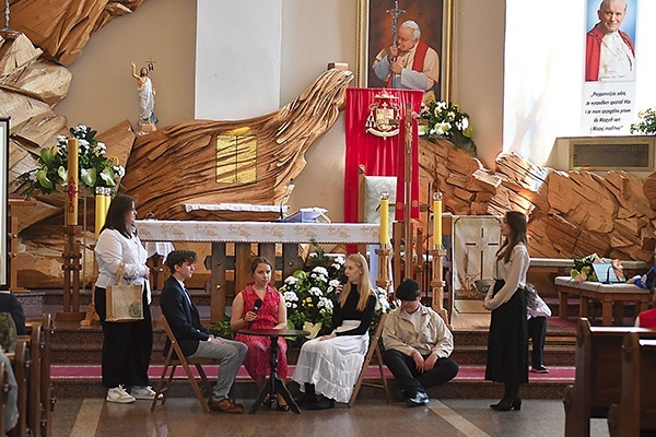 Przedstawienie w wykonaniu uczniów gorzowskiej szkoły.