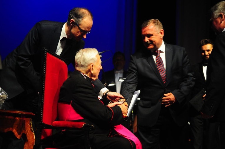 Gala z okazji 70. rocznicy święcen kapłańskich ks. Jerzego Bryły cz. 2