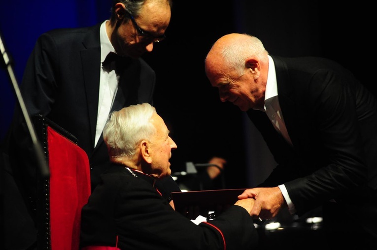 Gala z okazji 70. rocznicy święcen kapłańskich ks. Jerzego Bryły cz. 2