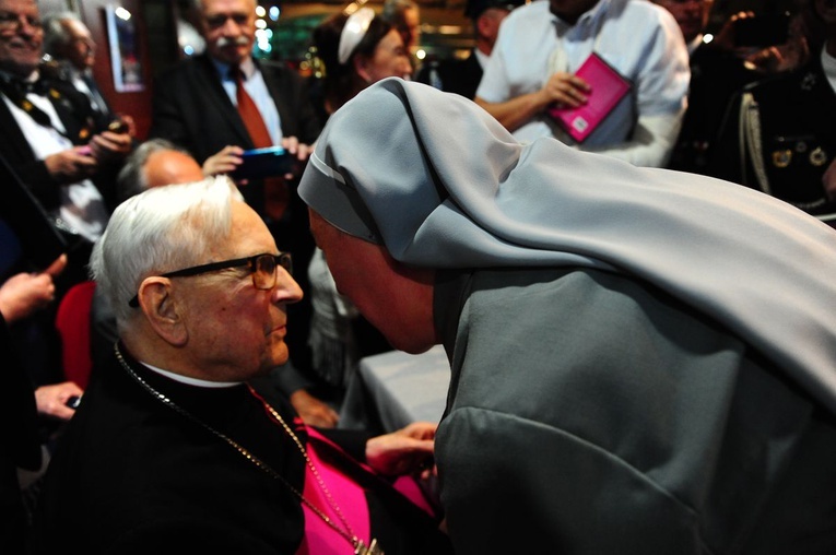 Gala z okazji 70. rocznicy święcen kapłańskich ks. Jerzego Bryły cz. 2