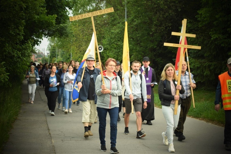 Już po raz 16. wyruszyli na pielgrzymi szlak.