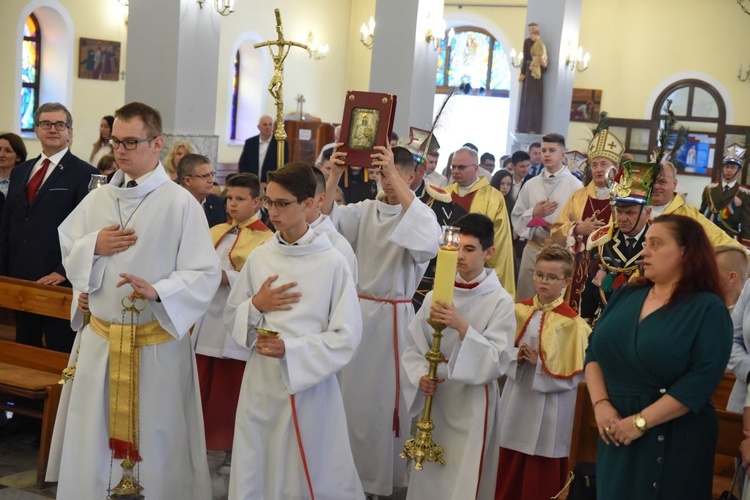 Patron szkoły w Latoszynie