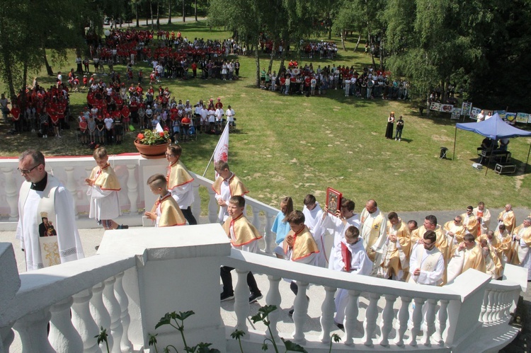 Zawada. Zjazd Szkolnych Kół Caritas