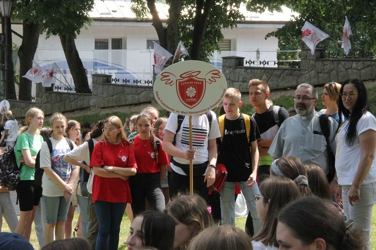 Zawada. Zjazd Szkolnych Kół Caritas