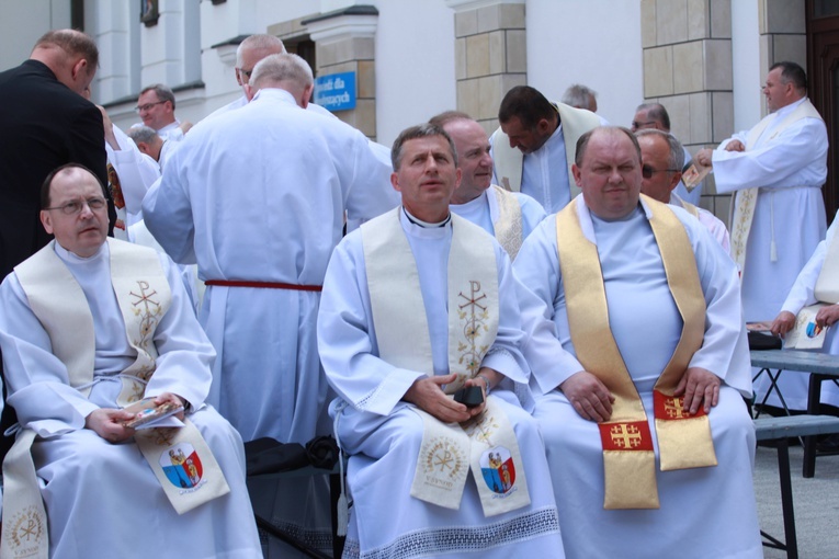 Pielgrzymka duchowieństwa do Tuchowa