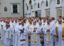 Pielgrzymka duchowieństwa do Tuchowa