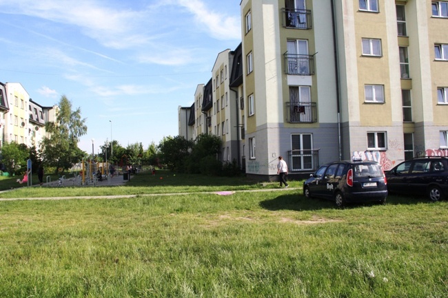 Różaniec na ul Mroza