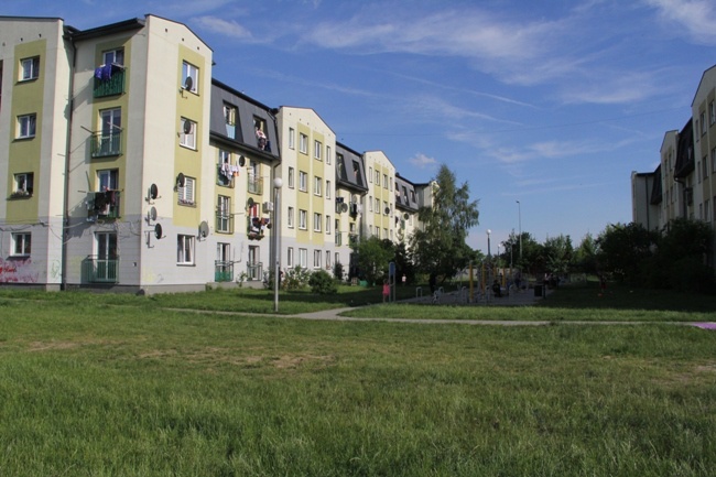 Różaniec na ul Mroza