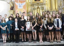 Bierzmowanie w sanktuarium w Zawadzie