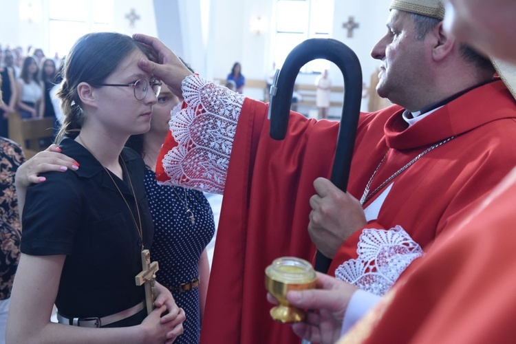 Bierzmowanie w par. Miłosierdzia Bożego w Dębicy