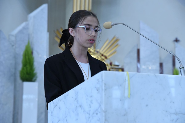 Bierzmowanie w par. Miłosierdzia Bożego w Dębicy