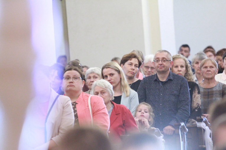 Rozpoczęcie nawiedzenia w Oleśnie