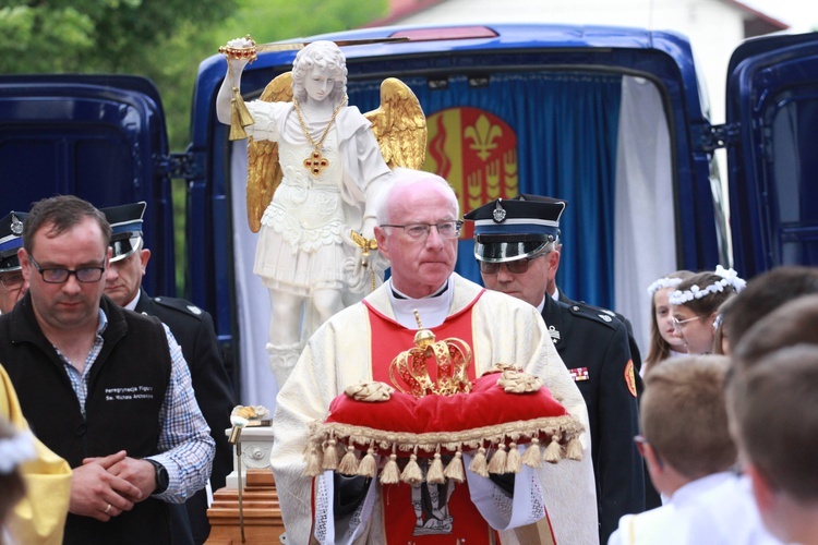 Rozpoczęcie nawiedzenia w Oleśnie