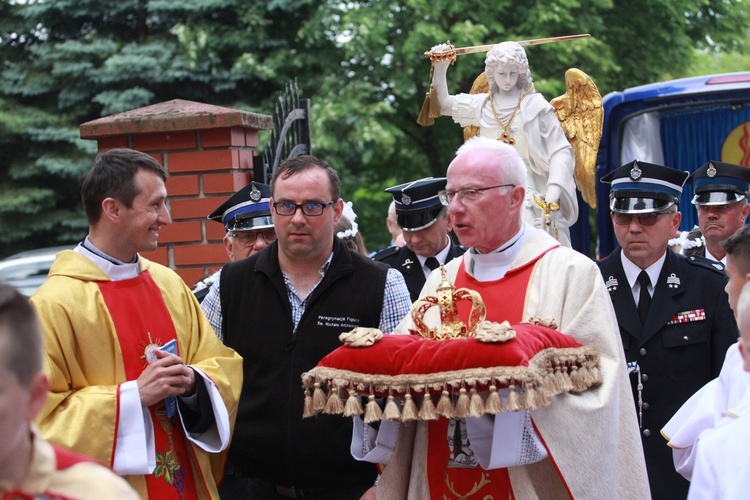 Rozpoczęcie nawiedzenia w Oleśnie