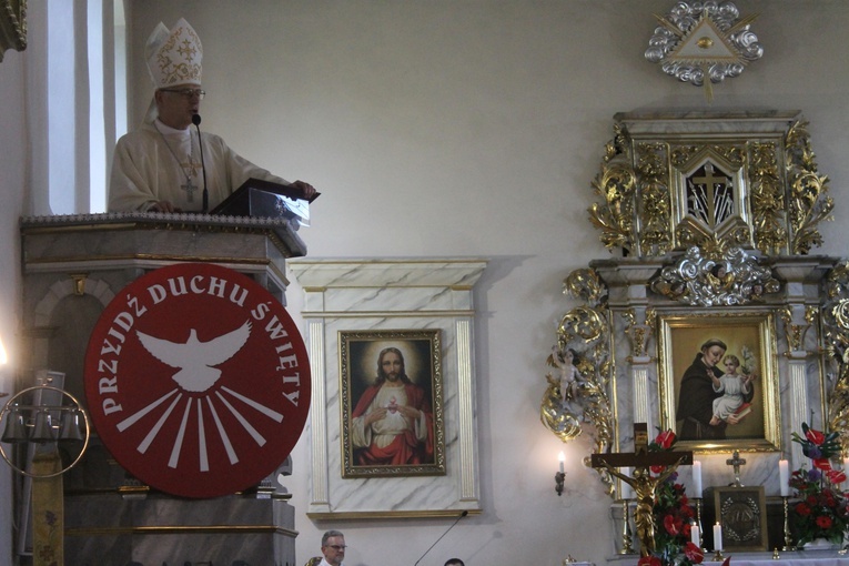 Odpust i bierzmowanie w Siekierczynie