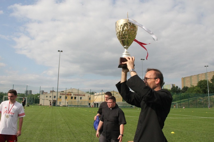 Tarnów. Mistrzostwa Polski WSD w piłce nożnej - dekoracja zwycięzców