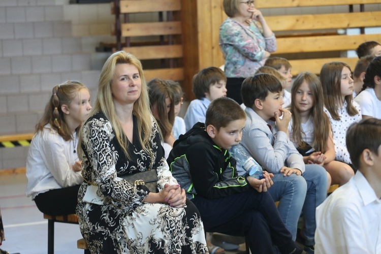 Inauguracja Roku Jubileuszowego w Zespole Szkół im. św. Józefa Bilczewskiego w Wilamowicach