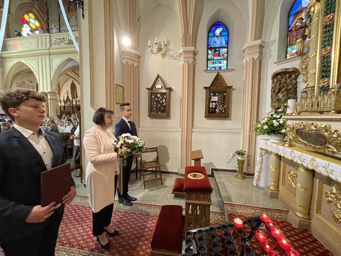 Inauguracja Roku Jubileuszowego w Zespole Szkół im. św. Józefa Bilczewskiego w Wilamowicach