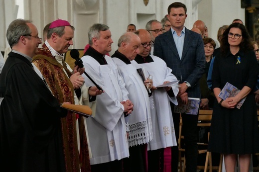 Liturgiczne powitanie ołtarza "Pietas Domini"