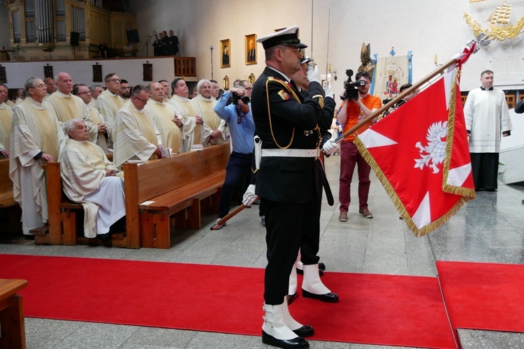 Koronacja wizerunku Matki Bożej Pocieszenia w Gdyni