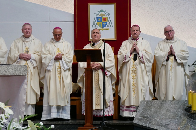 Koronacja wizerunku Matki Bożej Pocieszenia w Gdyni