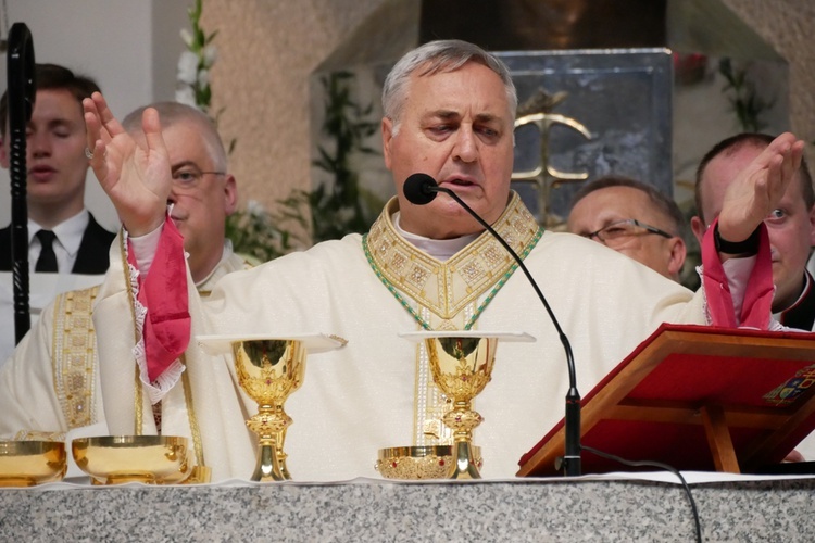 Koronacja wizerunku Matki Bożej Pocieszenia w Gdyni