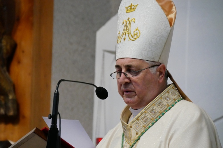 Koronacja wizerunku Matki Bożej Pocieszenia w Gdyni