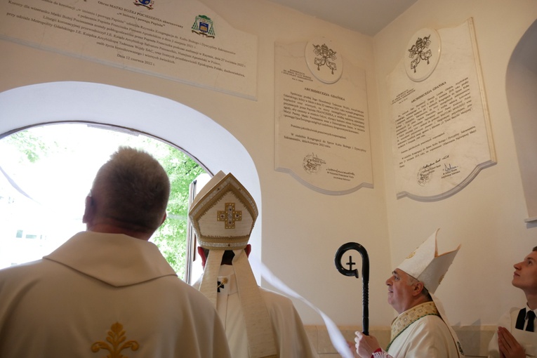 Koronacja wizerunku Matki Bożej Pocieszenia w Gdyni
