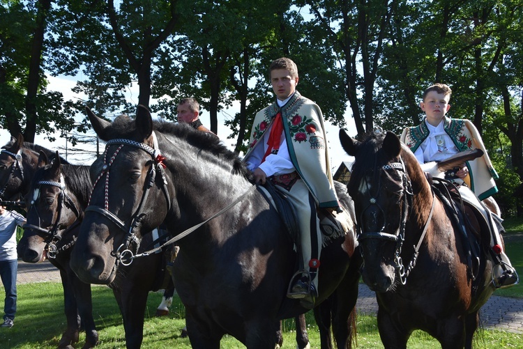 Banderia konna w ludźmierskim sanktuarium