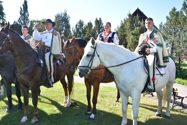 Banderia konna w ludźmierskim sanktuarium