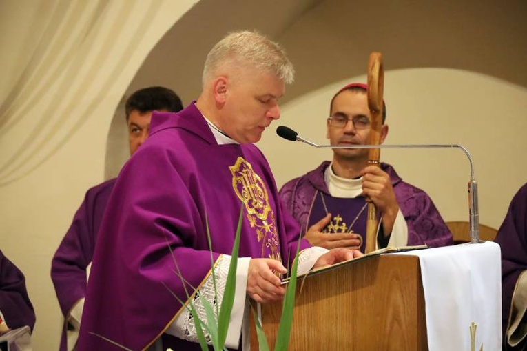 Pogrzeb ks. Ludwika Sosnowskiego, wieloletniego proboszcza świdnickiej parafii