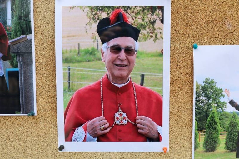 Pogrzeb ks. Ludwika Sosnowskiego, wieloletniego proboszcza świdnickiej parafii