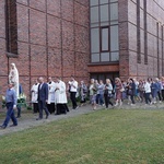 Nabożeństwo fatimskie w parafii pw. św. Stanisława Kostki we Wrocławiu