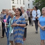 Nabożeństwo fatimskie w parafii pw. św. Stanisława Kostki we Wrocławiu