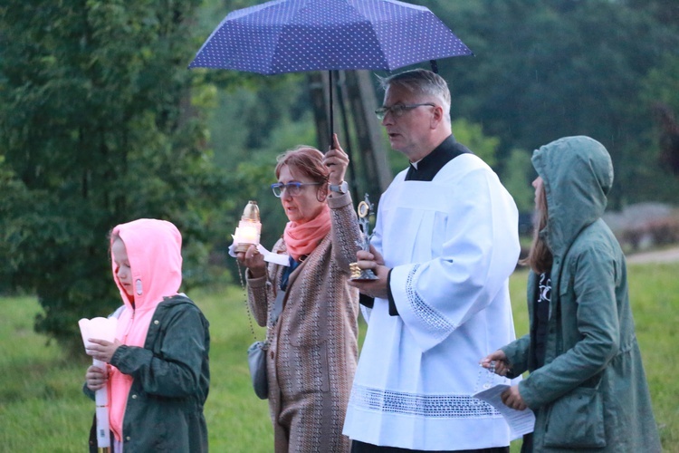 Procesja fatimska w Koszycach Małych