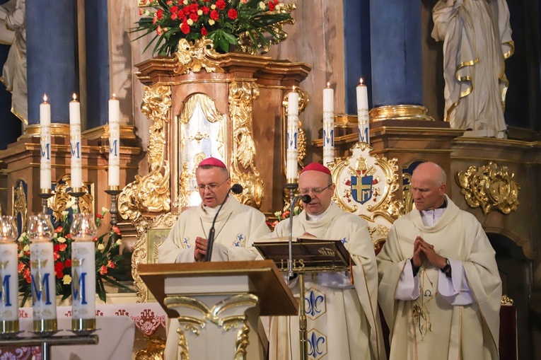 Pielgrzymka leśników do Rokitna