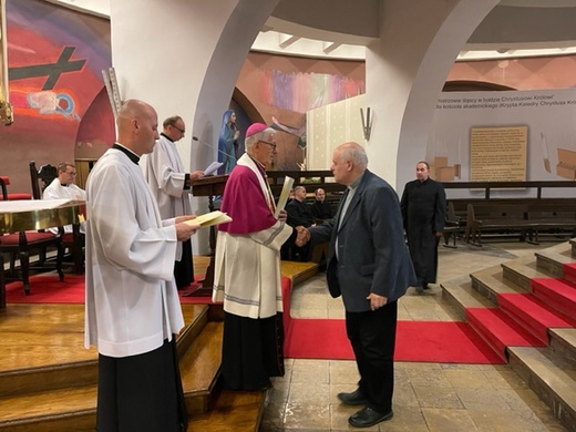 Nowe dekrety dla wikariuszy