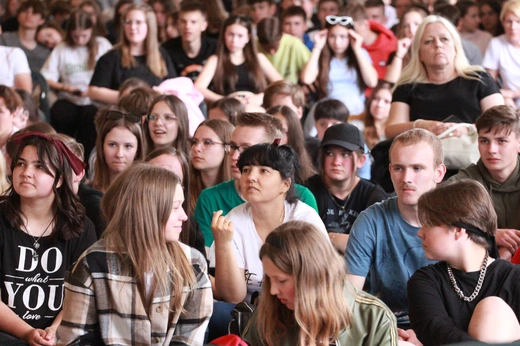 Zabawa. Pielgrzymka bierzmowanych