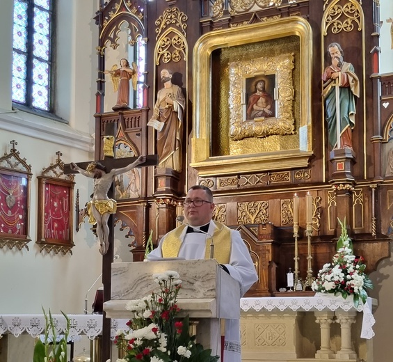 Ciężkowice. Błogosławieństwo nowych mnistrantów