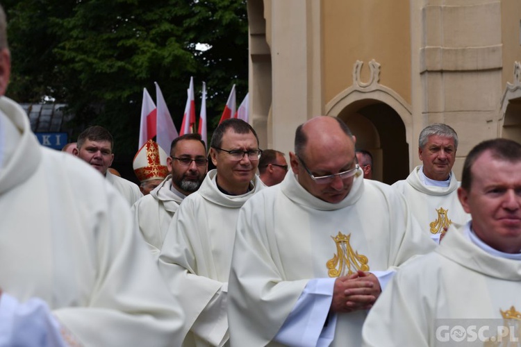 Pielgrzymka chorych, niepełnosprawnych i służby zdrowia do Rokitna