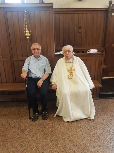 Ks. Władysław Janicki na zdjęciach przyjaciół