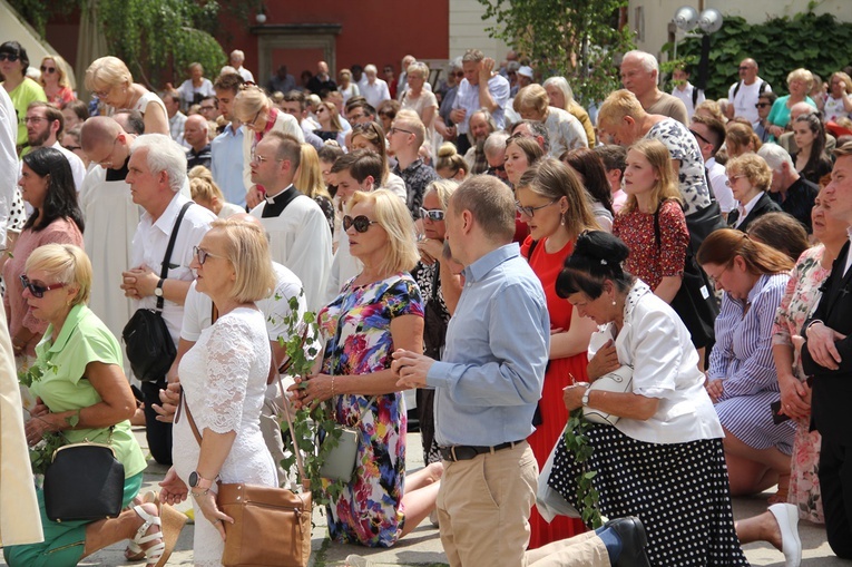 Centralna procesja Bożego Ciała [ZDJĘCIA]